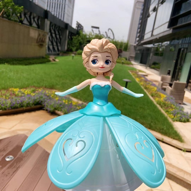 Plavokosa Princeza - Peva, Svetli, Pleše